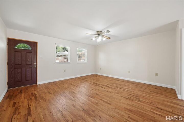 Property Photo:  9668 Amona Court  MO 63123 