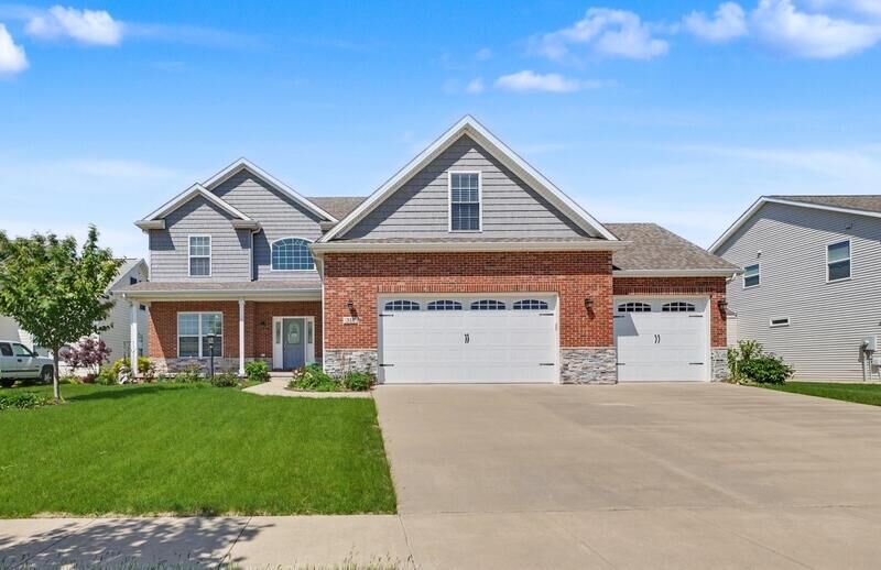 Property Photo: 311 Bradford Avenue IL 61874