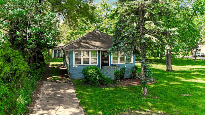 Property Photo: 304 Cameron Avenue IL 60441