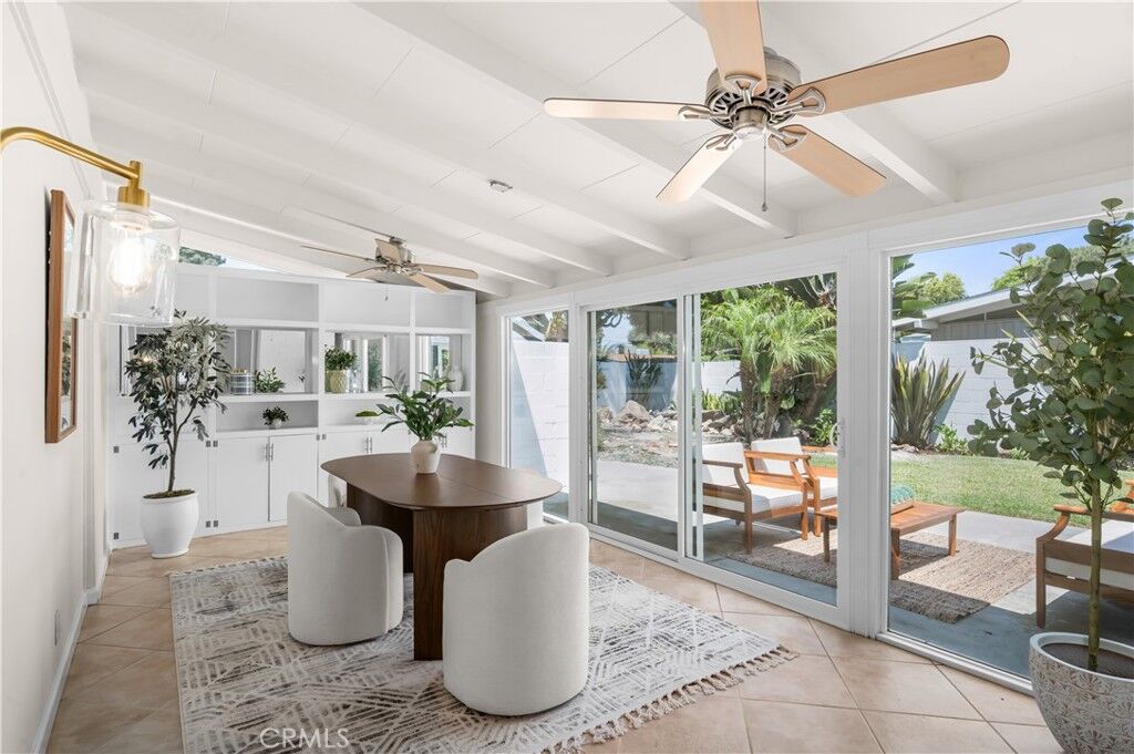 Property Photo: 3030 Roxanne Avenue CA 90808