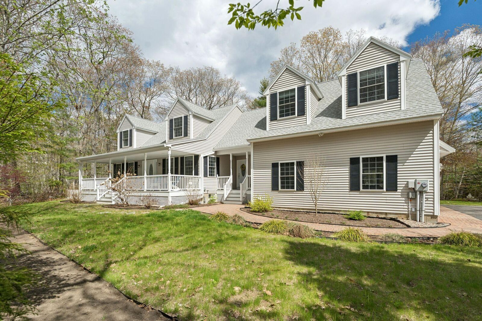 Property Photo: 20 Rachel Drive ME 04043