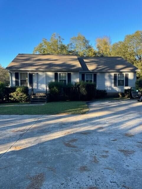 Property Photo: 705-707 Spring Street Street GA 30673