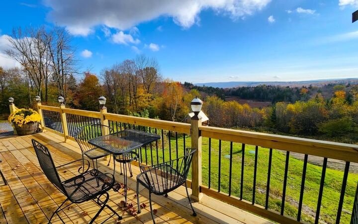 Property Photo:  104 Johnny Cake Hill Lane  VT 05350 