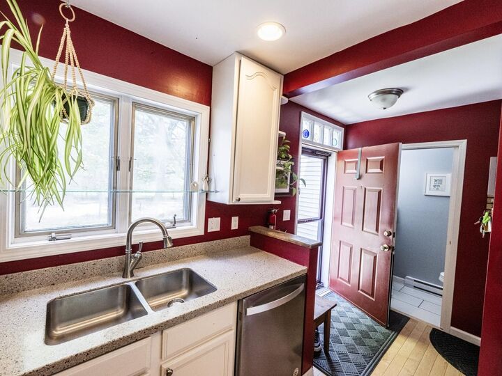 Property Photo:  45 Village Commons  VT 05446 