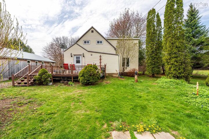 388 Culloden Road — photo 1