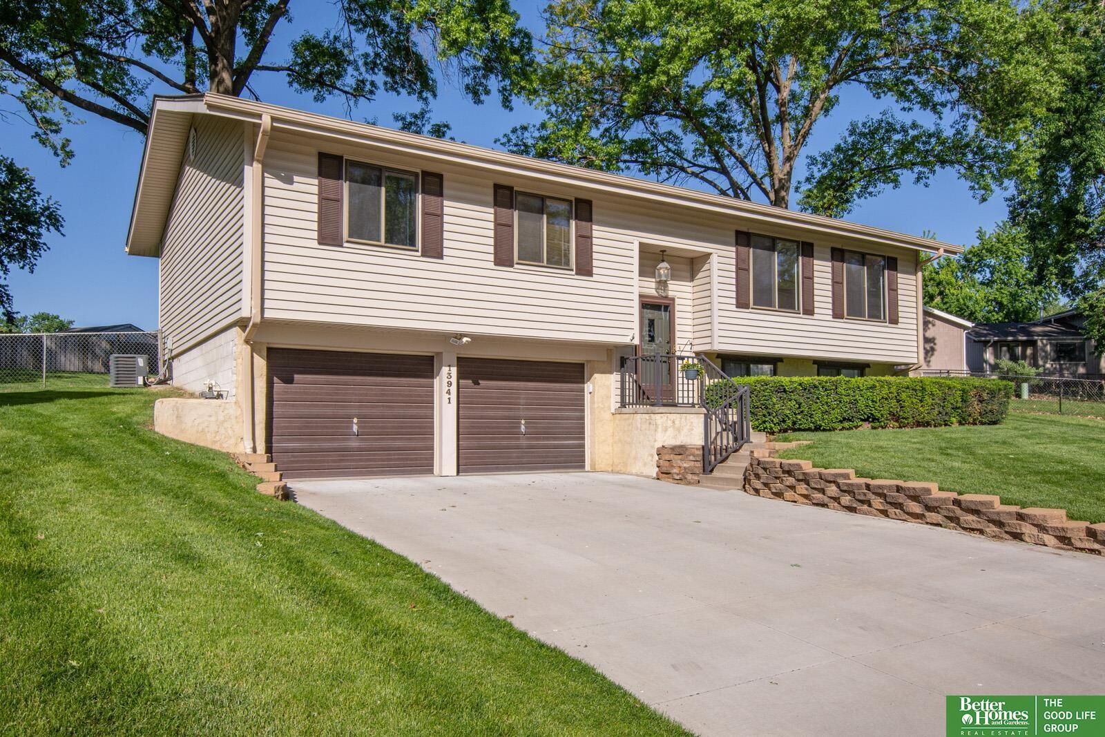 Property Photo:  13941 Washington Circle  NE 68137 
