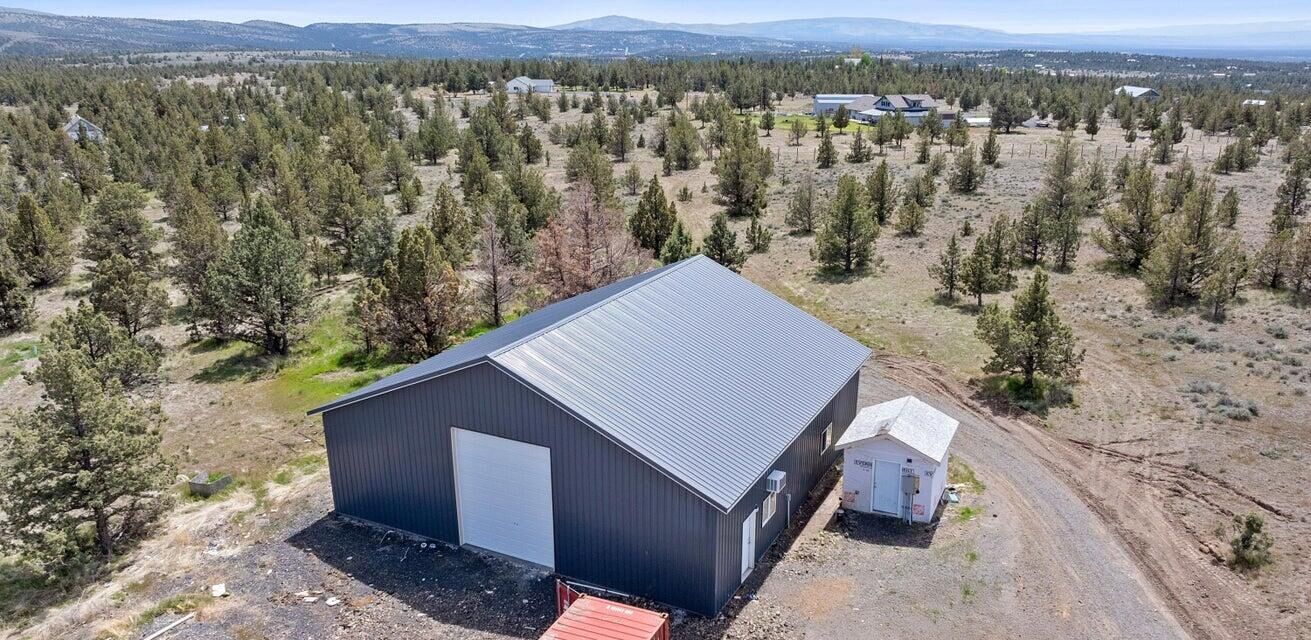 Property Photo: 6318 SE Goble Road OR 97754
