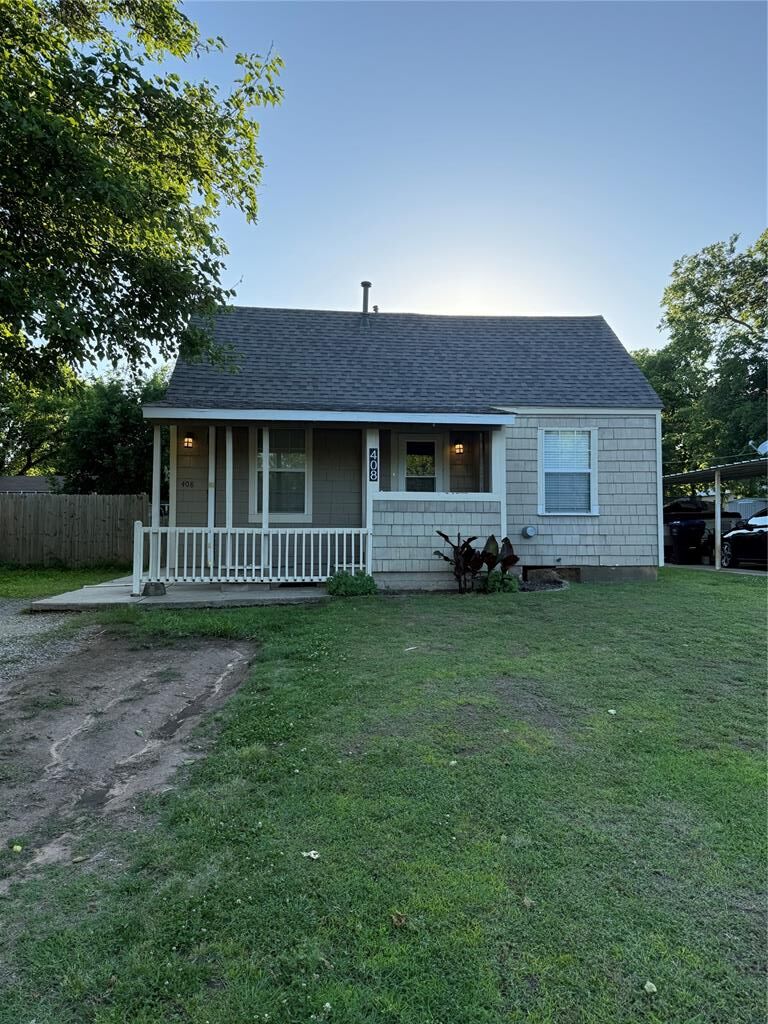 Property Photo: 408 N 7th St. OK 73026