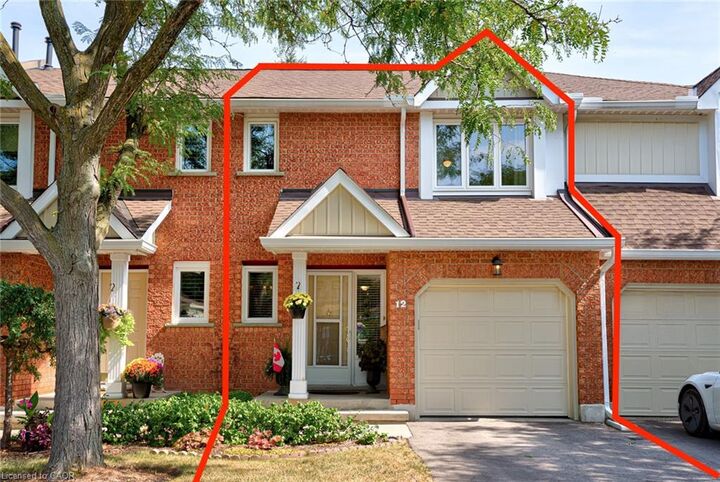 Property Photo:  523 Beechwood Drive 12  ON N2T 2G7 