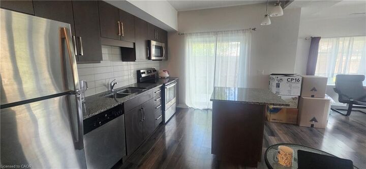 Property Photo:  778 Laurelwood Drive 102  ON N2V 0G3 
