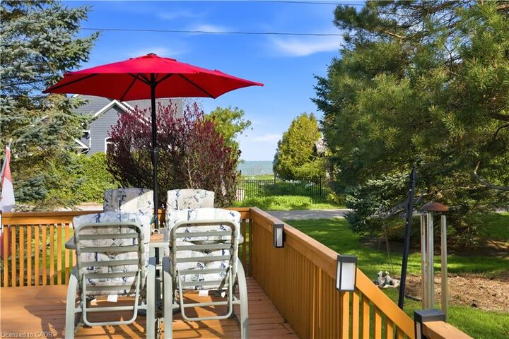 Property Photo:  71738 Old Cedarbank Lane  ON N0M 1N0 