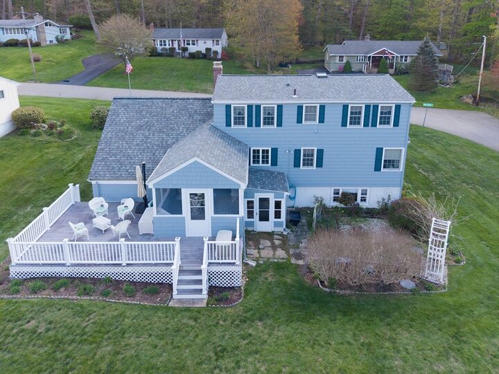 Property Photo: 20 Knollwood Rd MA 01612