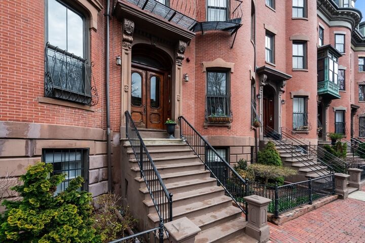 Property Photo:  14 Worcester Sq 2  MA 02118 