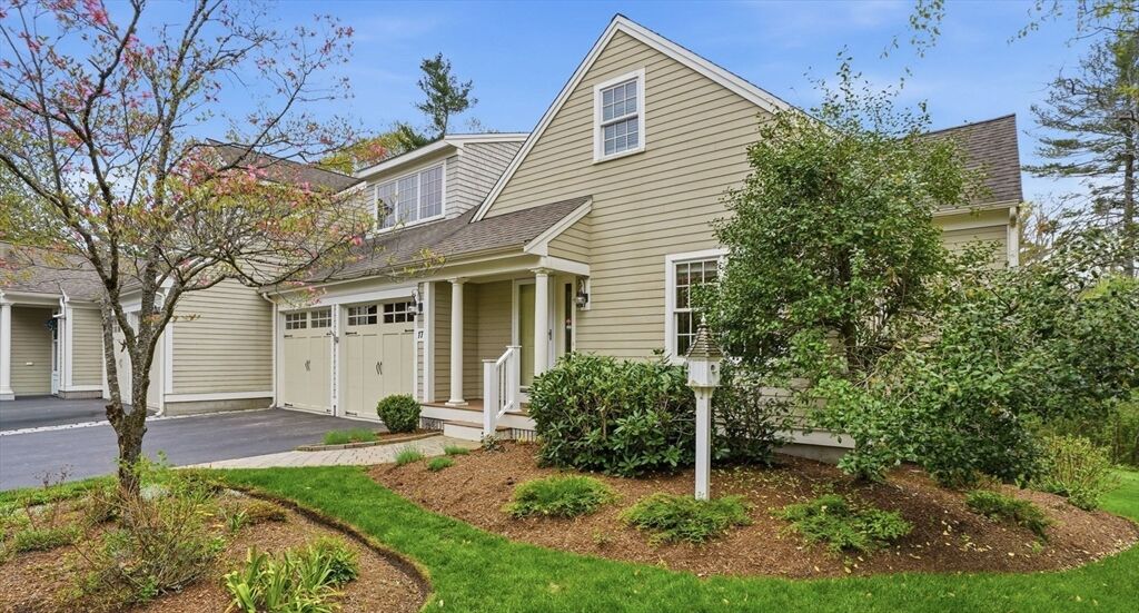 Property Photo:  17 Hannah Brook Waye 9  MA 02050 