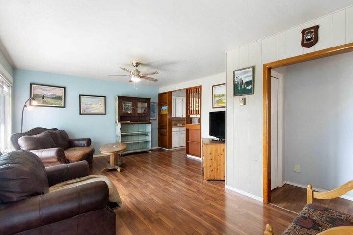 Property Photo:  1622 Strathcona Street  AB T0M 0S0 