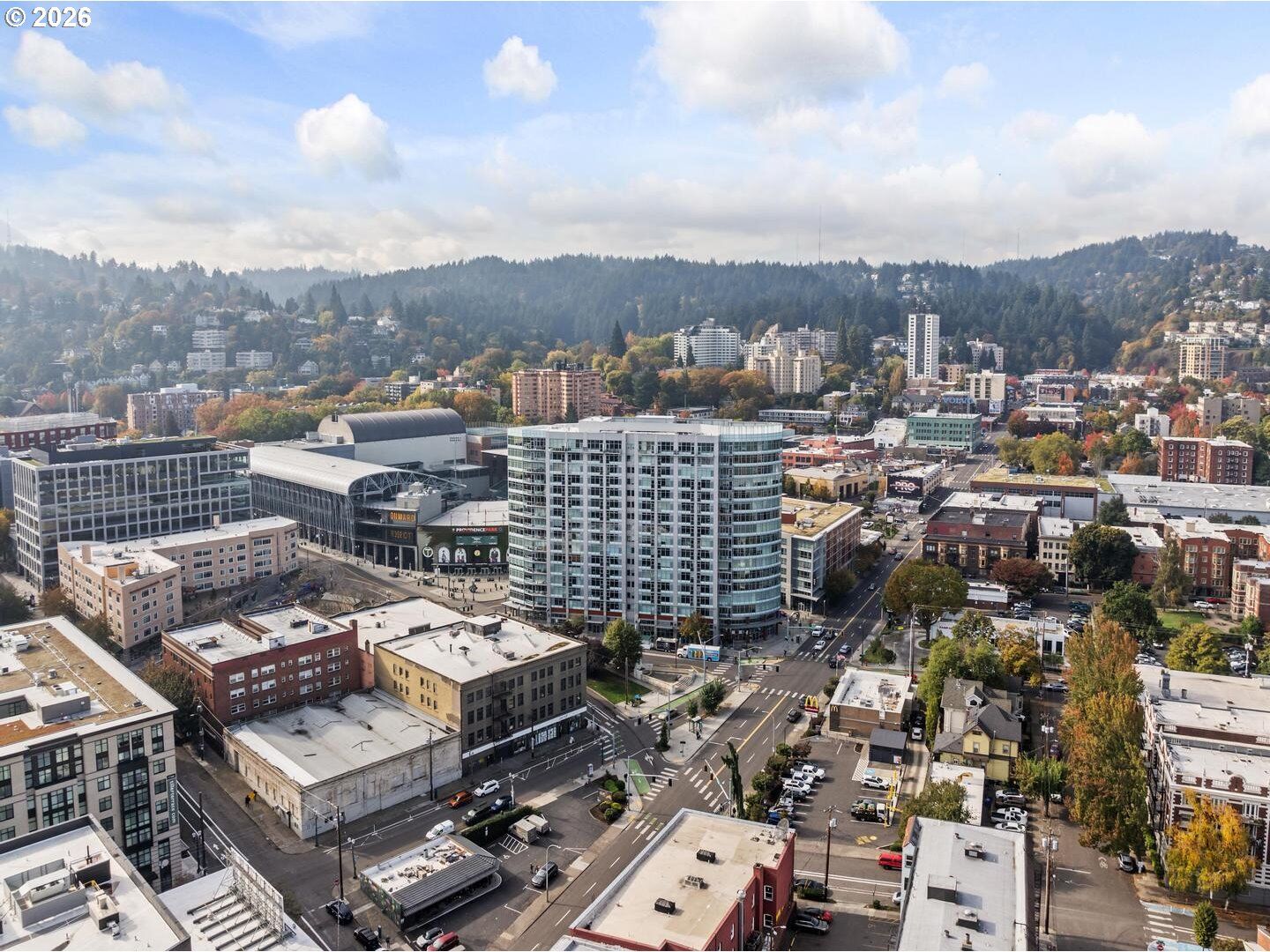 Property Photo:  1926 W Burnside St 919  OR 97209 
