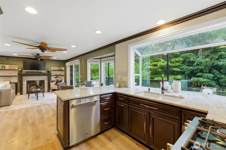 Property Photo:  12320 SE 204th Street  WA 98031 