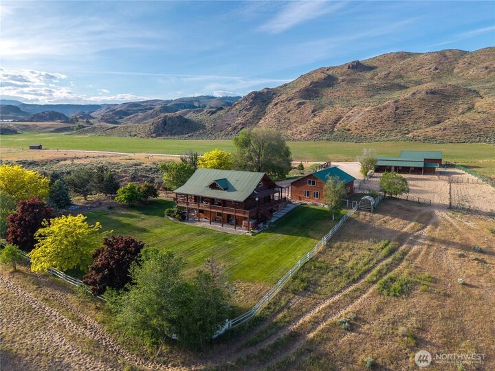 Property Photo:  112  Pine Creek Road  WA 98855 