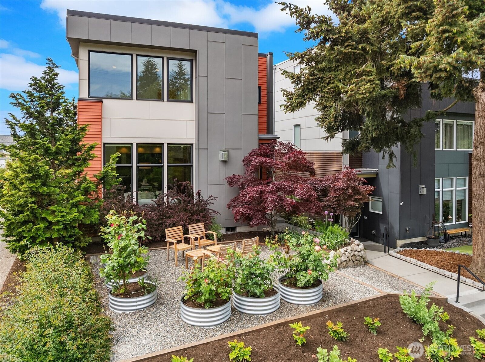 Property Photo: 7349 California Avenue SW WA 98136