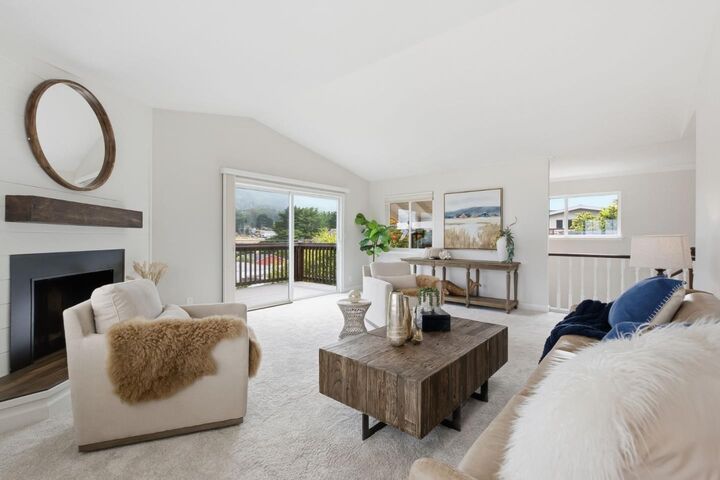 Property Photo: 468 4th Street CA 94037
