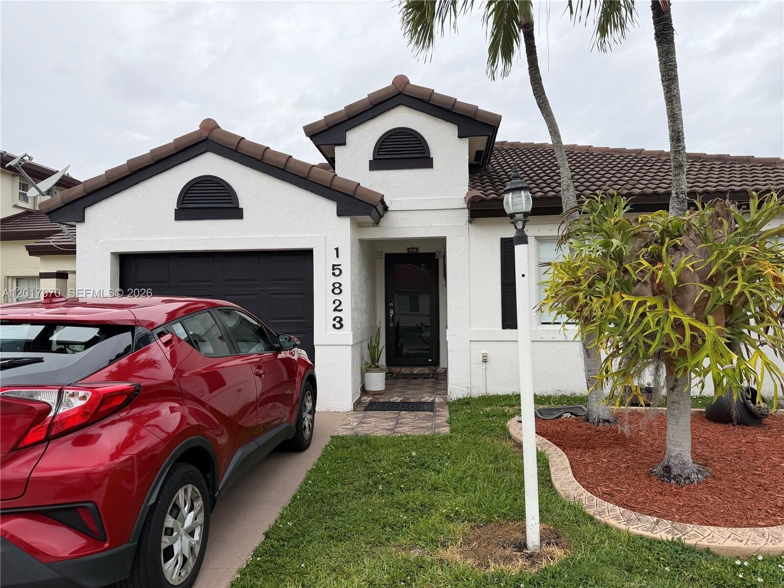 Property Photo:  15823 SW 82nd St  FL 33193 
