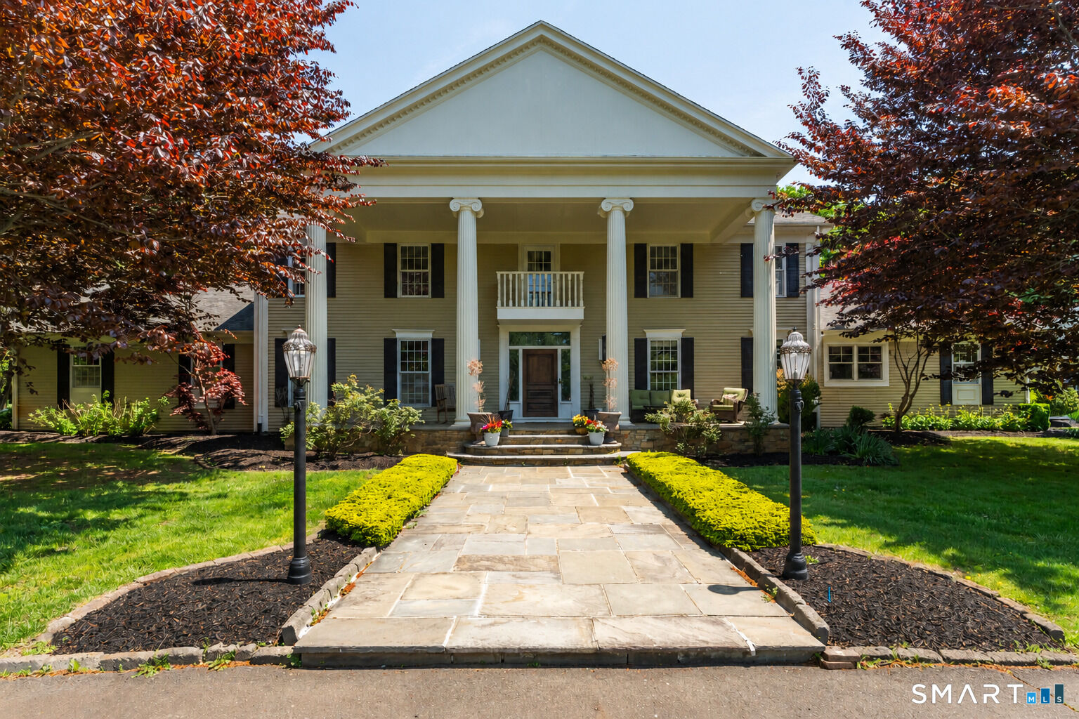 Property Photo: 625 State Street CT 06437