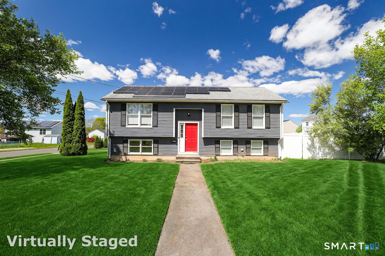 Property Photo:  540 Slater Road  CT 06053 
