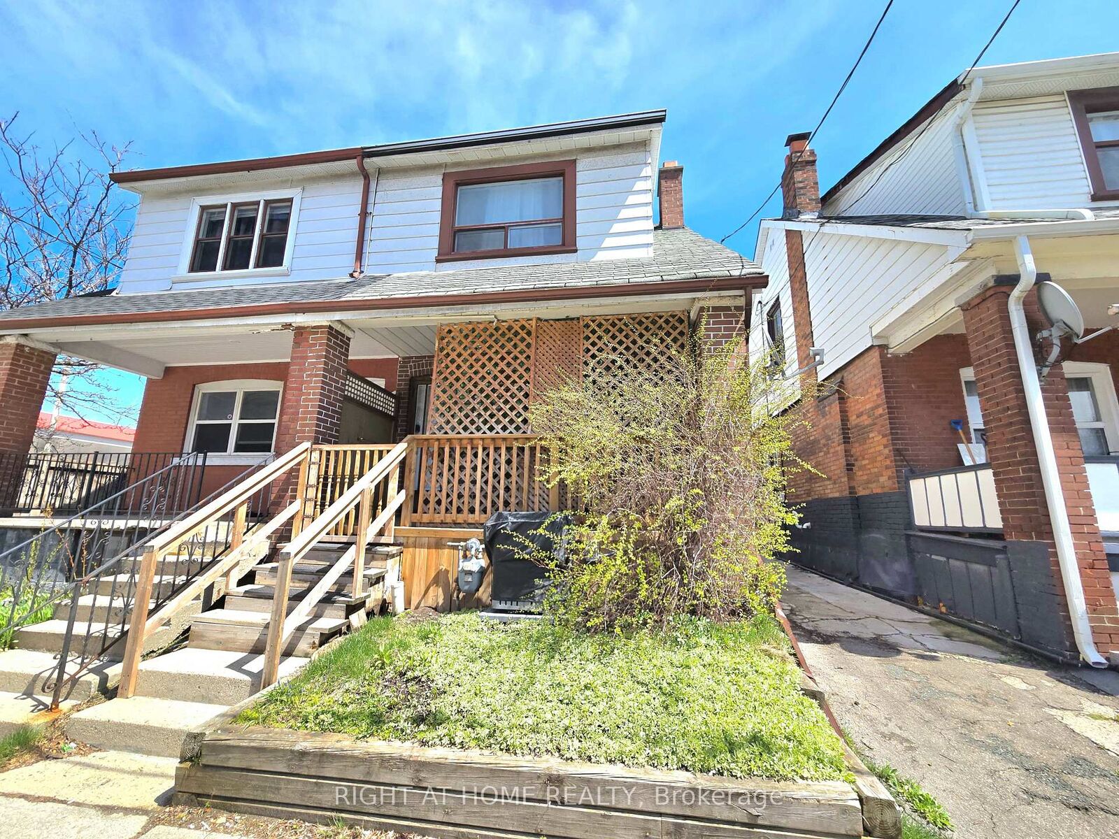 Property Photo: 633 Greenwood Avenue ON M4J 4B1