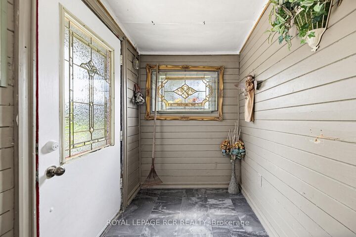 13 Old Pavilion Road — photo 1