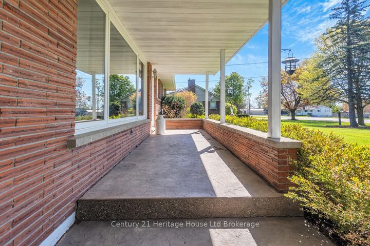 Property Photo: 164575 Kellett Road ON N4G 4G8