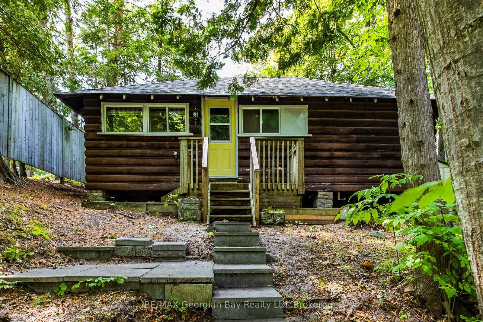 Property Photo: 68 Tiny Beaches Road S ON L0L 2J0