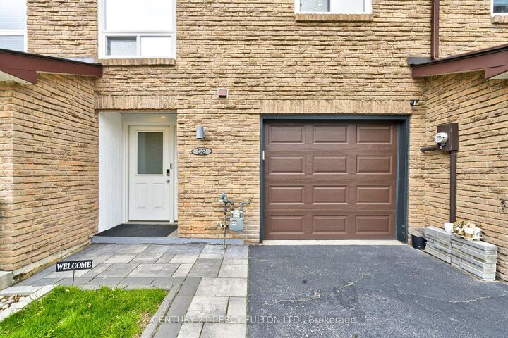 Property Photo: 341 Wilson Drive 52 ON L9T 3Y9