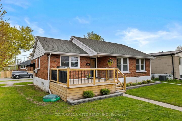 Photo de la propriété:  605 Harold Drive  ON K9J 3X9 