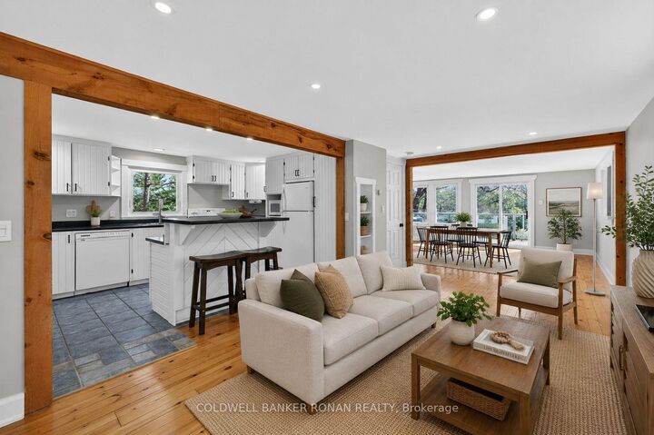 Property Photo:  157 Woodland Drive  ON L9Z 2V4 