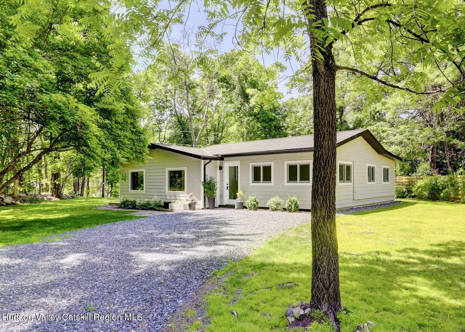Property Photo: 12 Maryland NY 12484