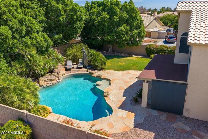 Property Photo:  1054 E Golden Court  AZ 85225 