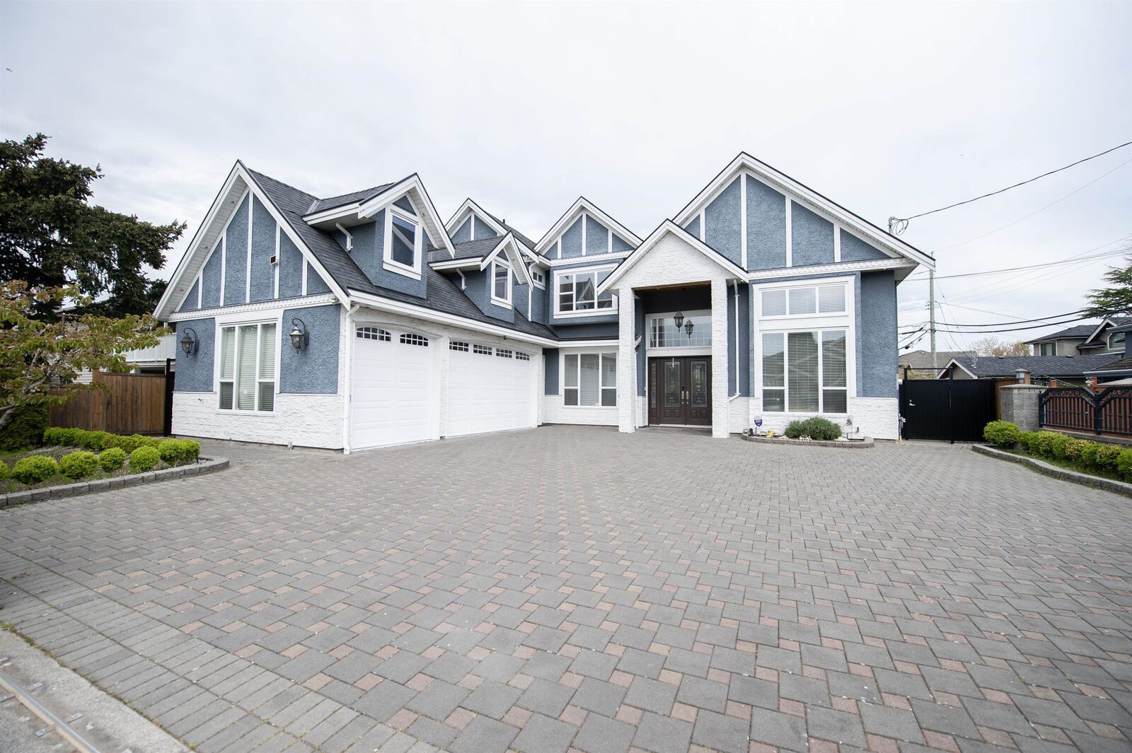Property Photo: 11311 Seaton Road BC V7A 3G4
