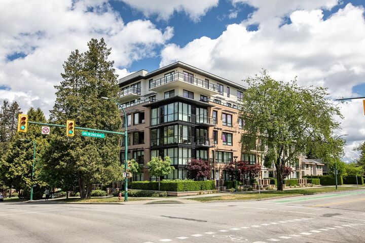 Property Photo: 4488 Cambie Street 307 BC V5Y 0M2