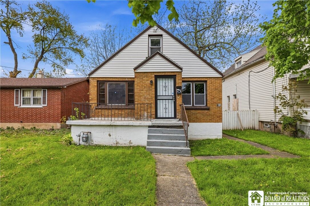 Property Photo:  414 18th Street  NY 14303 