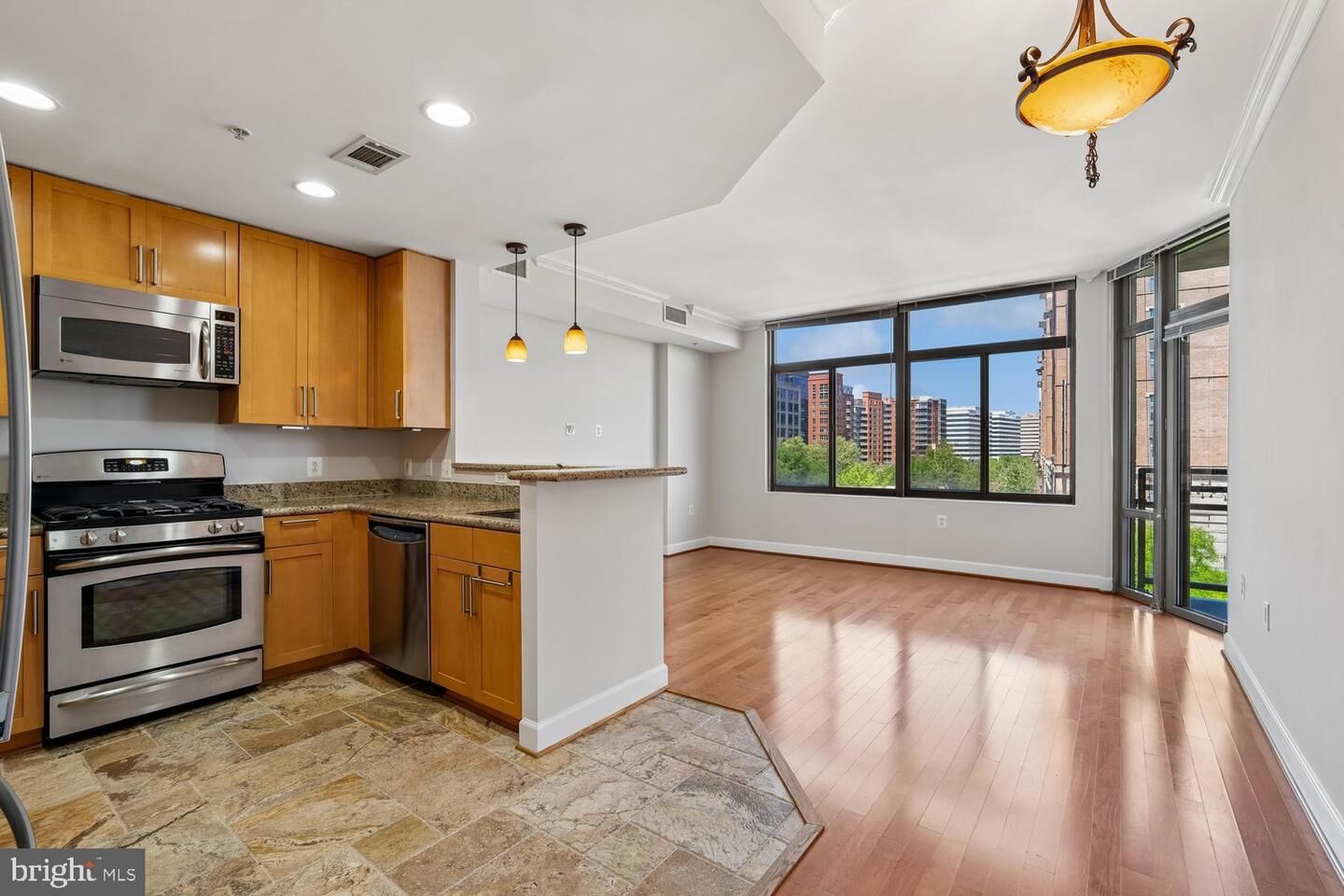 Property Photo:  3650 S Glebe Road 445  VA 22202 