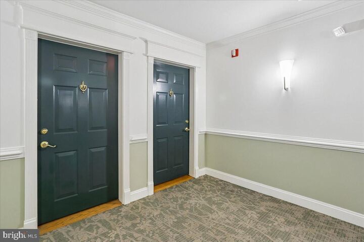 Property Photo:  7011 Falls Reach Drive 101  VA 22043 