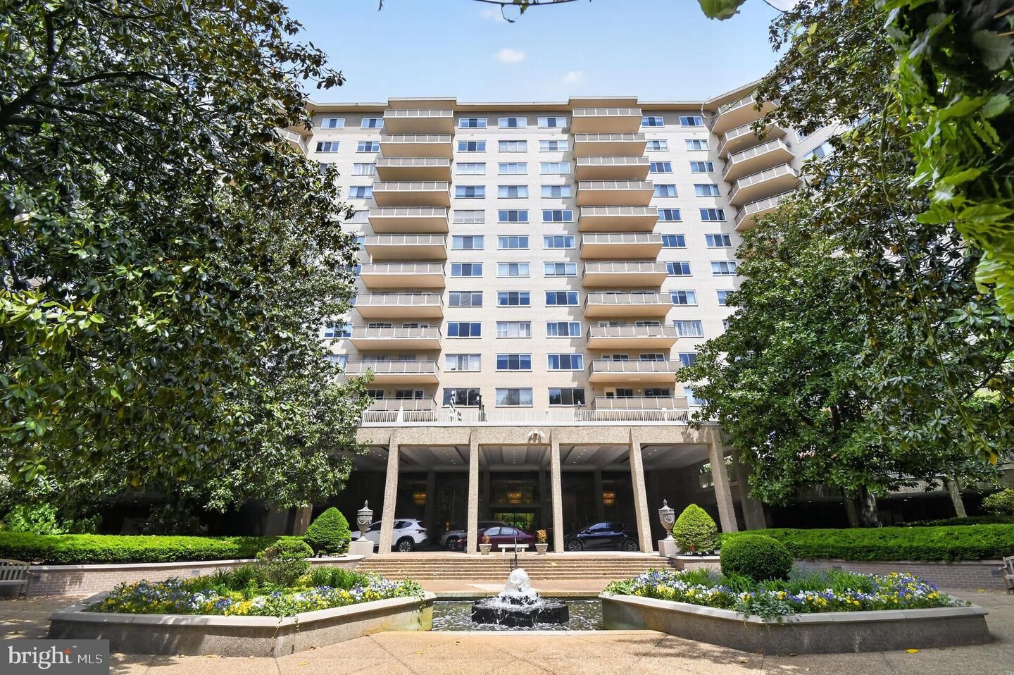 Property Photo: 2801 New Mexico Avenue NW 504 DC 20007