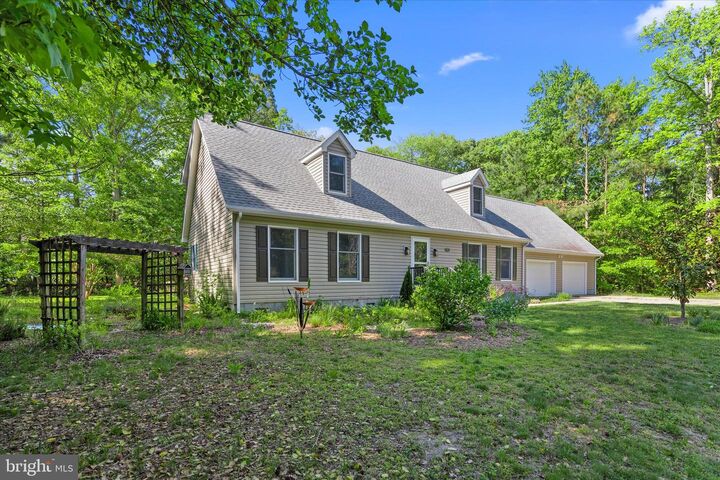 Property Photo:  201 Sunrise Drive  DE 19939 