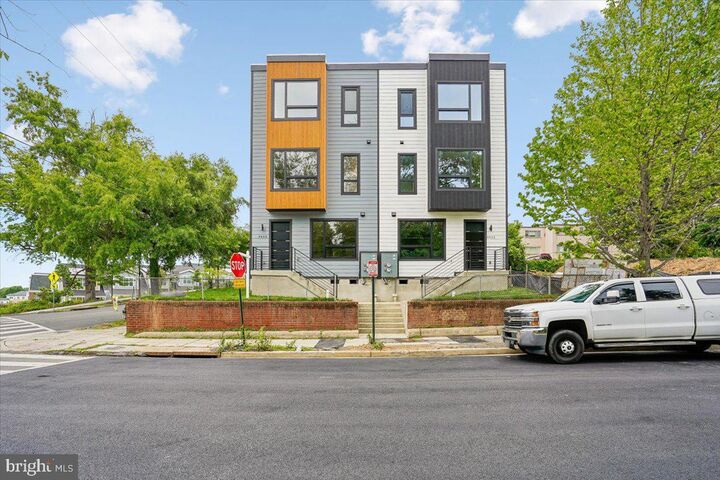 Property Photo:  4902 Astor Place SE  DC 20019 