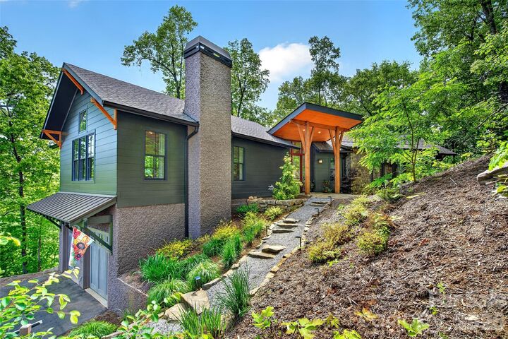 Property Photo: 159 Settings Boulevard NC 28711