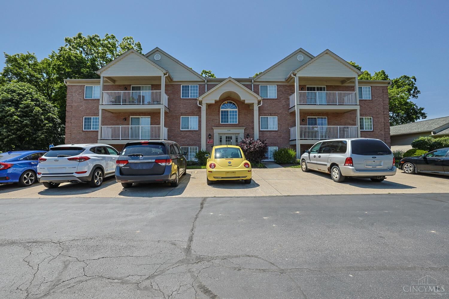 Property Photo:  3181 Preserve Lane  OH 45239 