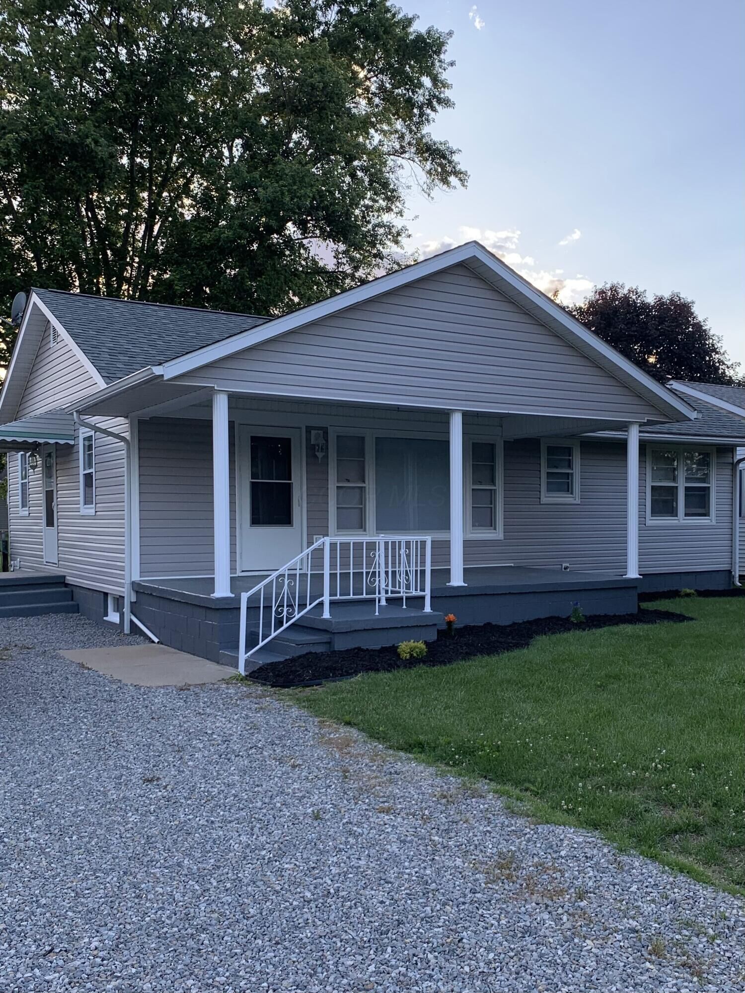 Property Photo:  375 Kingston Pike  OH 43113 