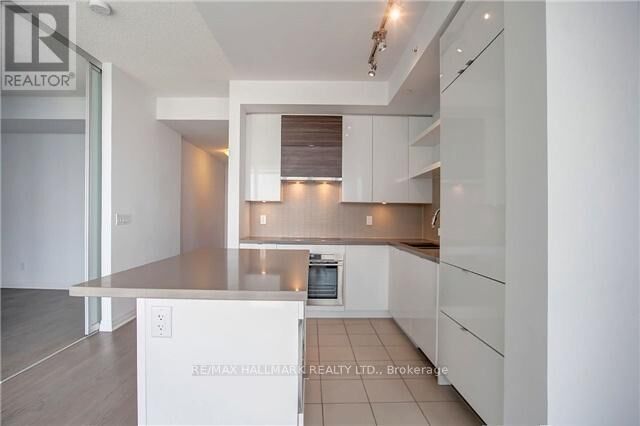 Property Photo:  59 Annie Craig Drive 1605  ON M8V 0C5 