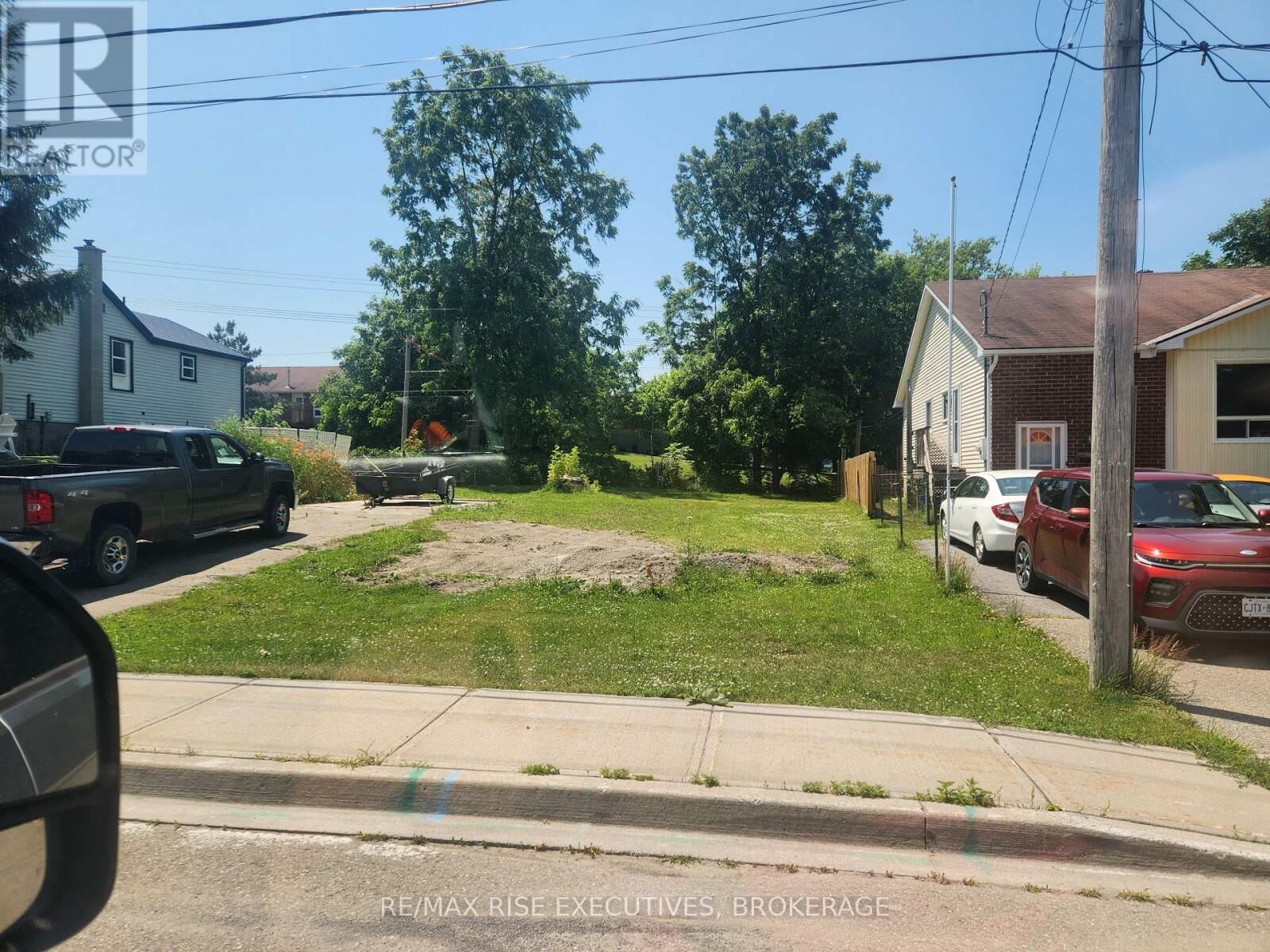 Property Photo:  380 Victoria Avenue  ON K7G 2S5 