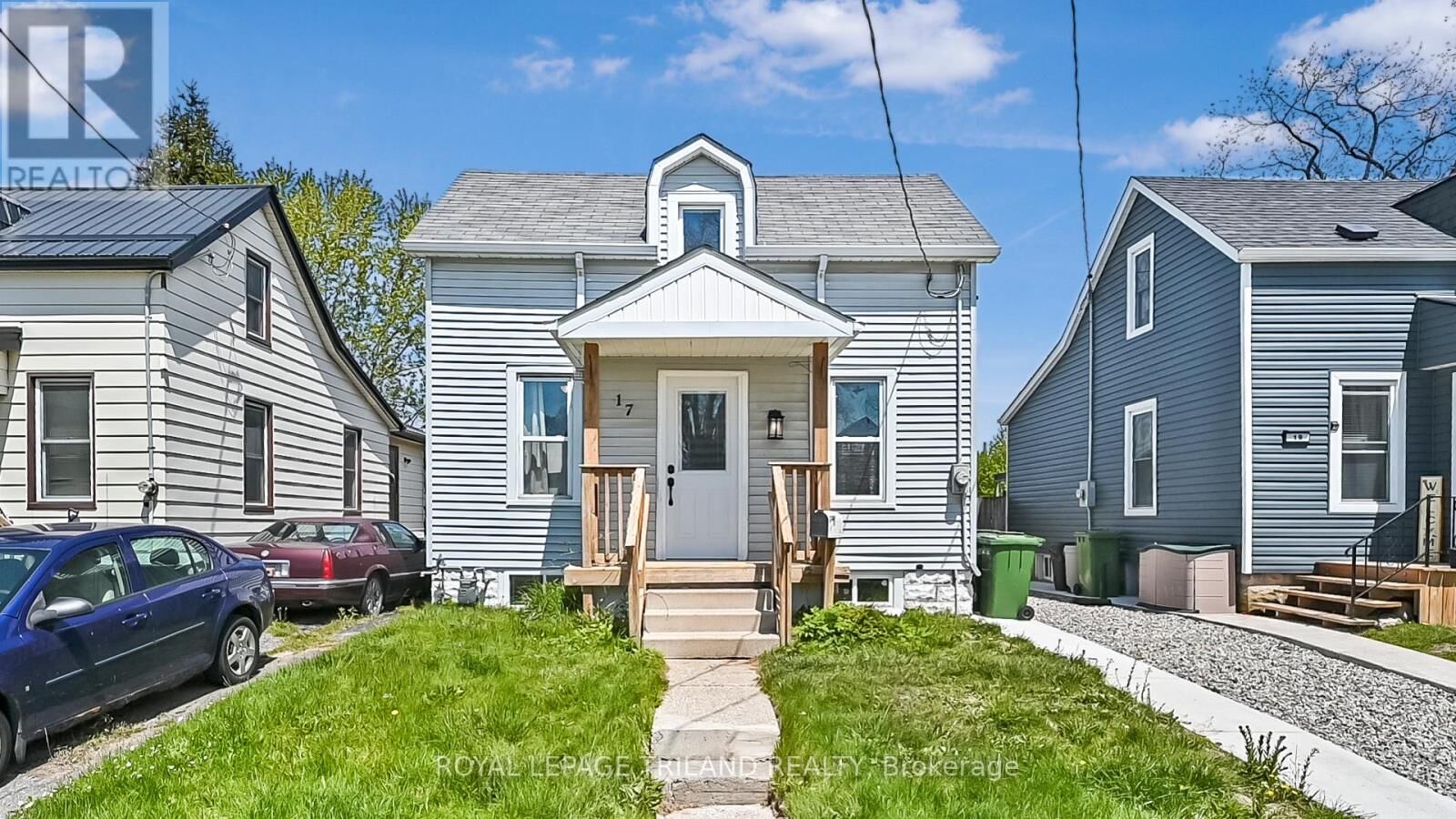 Property Photo:  17 Trafalgar Street  ON N5P 1P1 